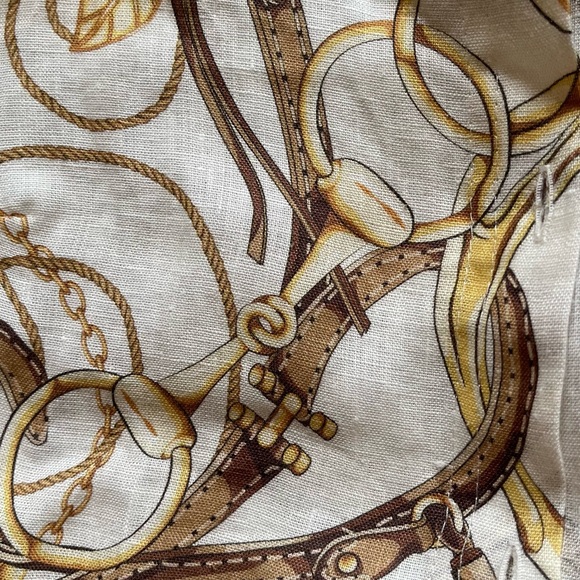 Linen blouse - Picture 3 of 10